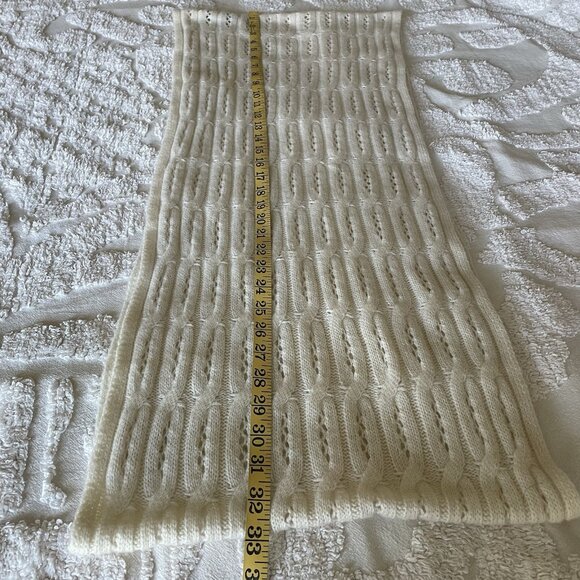 Celeste Cream Knit Infinity Scarf Wrap 90% Wool 10% Cashmere - Picture 3 of 6